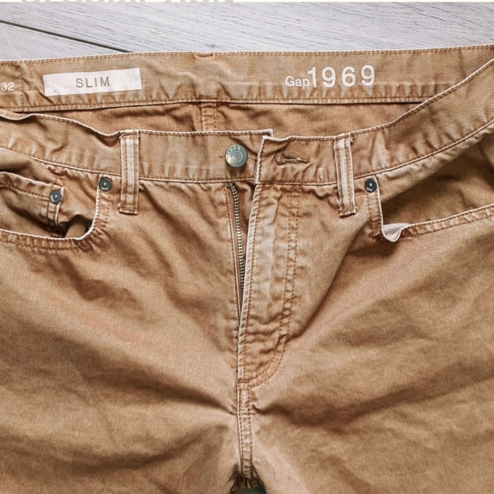 Gap 1969 faded brown jeans //Sz. 33X32